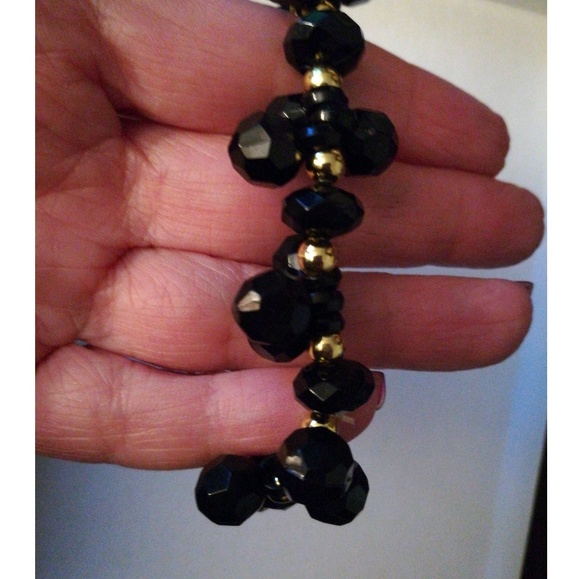 Black Beaded Elastic Bracelet - Picture 2 of 3